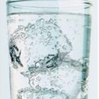 Menurunkan Berat Badan Dengan Minum Air Dingin Tak Efektif