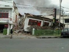 Depkes: Korban Gempa Tewas 551 Orang