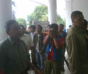 Boediono Bicarakan Penanganan Pasca Gempa di Sumbar