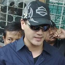 Mantan Istri Ferry Irawan Dicari Polisi