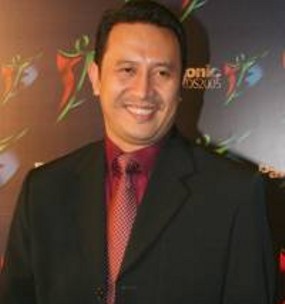 Sonny Tulung Resmi Jadi Tersangka Dugaan Pengeroyokan Sonny Tulung Resmi Jadi Tersangka Dugaan Pengeroyokan