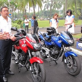 Siapkan Rp 500 M Lebih, Bajaj Siap Gempur Indonesia