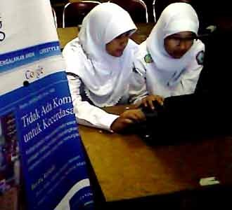 Racun Go Blog Serang SMA 22 Bandung
