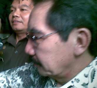 Antasari Tiba di PN Jaksel