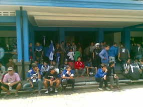 Launching Tim LSI, Ratusan Bobotoh Menyemut di Stadion Persib