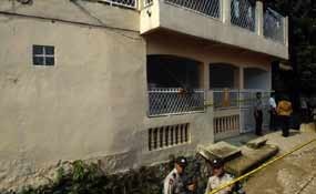 Saksi Mata: Polisi Juga Ada yang Terluka