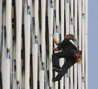 Spiderman Kembali Beraksi