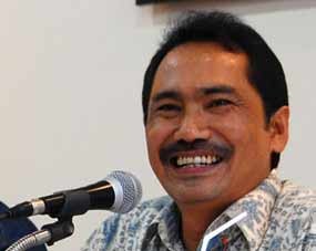 Rizal Masuk Kepengurusan, Ical Bumihanguskan Golkar