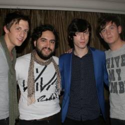 Raygun Pede Jadi Band Pop 