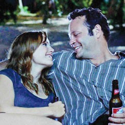 Couples Retreat Mendarat di Puncak Box Office