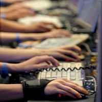 Koneksi Internet Ngadat, Gamer Kalap Tusuk Orang