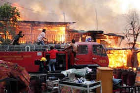 12 Rumah di Pekanbaru Ludes Terbakar