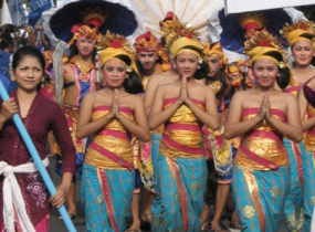 Umat Hindu di Jakarta Sambut Galungan