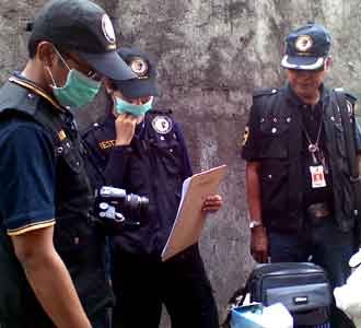 Olah TKP Rumah Kos Teroris