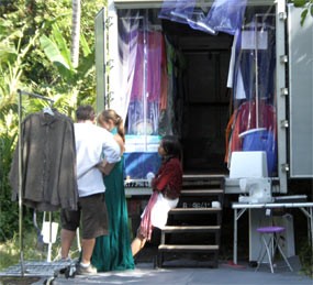 Syuting di Bali, Julia Roberts Bawa Kostum Satu Truk