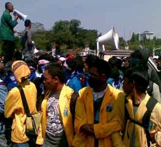 BEM Indonesia Demo Istana