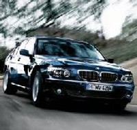 BMW 730Li Dibanderol Rp 1,7 Miliar
