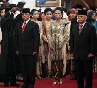 SBY Lantik Menteri KIB II