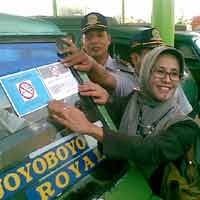 Dinkes dan Dishub Sosialisasikan Perda Rokok di Terminal 