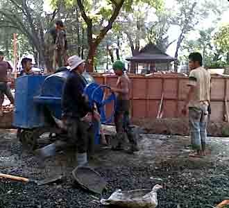 Taman Suropati Dipercantik