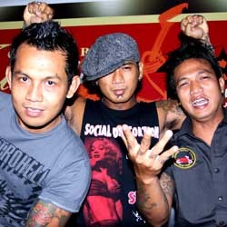 Indonesia Live Warna-warni Seni Tanah Air