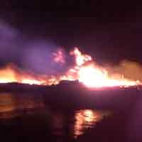 Api Juga Hanguskan Perahu Bermuatan Bahan Bangunan