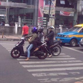 Stop di Belakang Garis Banyak Dilanggar