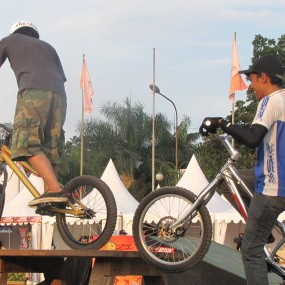 Komunitas Sepeda Terpaksa Pindah Tempat Latihan