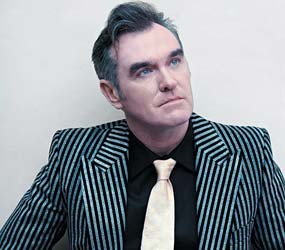 Morrissey Tumbang di Atas Pentas