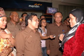 Muhaimin Minta Biro Perjalanan Tak Perlambat Kepulangan TKI 