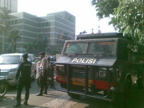 National Summit Bikin Macet, Polisi Berlakukan Sistem Buka Tutup Jalur