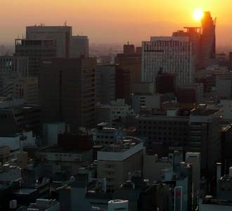 Menjelang Malam di Nagoya