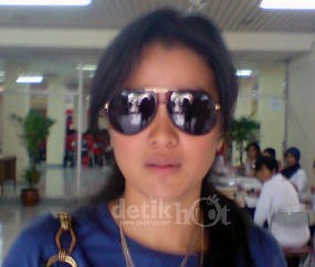 Marcella Zalianty: Rendra Pahlawan Kebudayaan