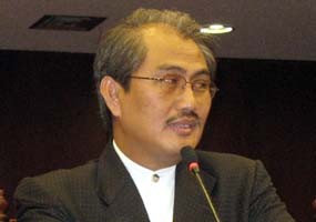 Banyak Kerjaan, Jimly Enggan Bergabung di TPF Bibit & Chandra