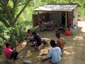 Aman Bagi Pesta Miras hingga Pacaran