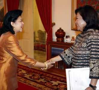 Ibu Ani Terima Mendag