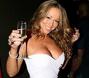 Mariah Carey Tumbuhkan Kumis Demi Layar Lebar
