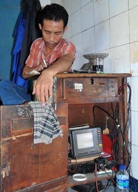 Isu Kamera Tersembunyi di Toilet Terminal Jember