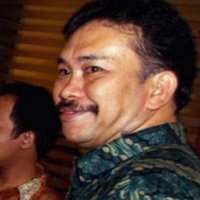 Bonaran Siap Sobek Kartu Pengacara Bila Yulianto Muncul