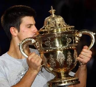 Djokovic Pupuskan Ambisi Federer