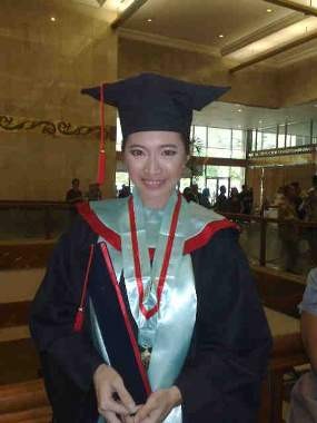 Verlita Evelyn Puji KPK Sebagai Pahlawan 