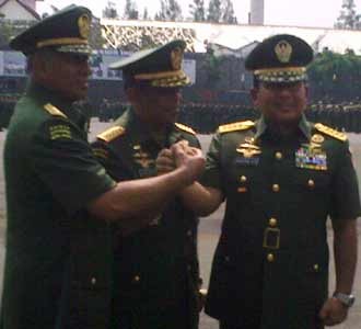 TNI AD Berganti Pimpinan