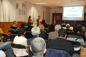 Sepotong Cinta untuk Pahlawan dari Praha