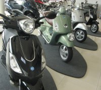 Kemesraan Distributor dan Komunitas
