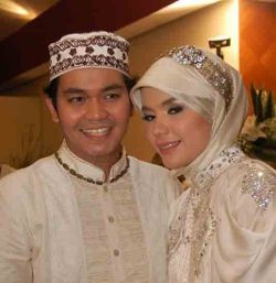 Indra Bekti Ingin Nikah di Bioskop 