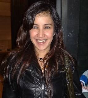 Andi Soraya Kesal Dikerjai Foto Cium Berondong