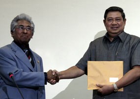 Buyung: Pejabat  Harus Punya Perasaan Sendiri untuk Mundur