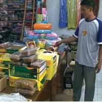 Lebaran Haji, Pedagang Pasar Bong Raup Untung