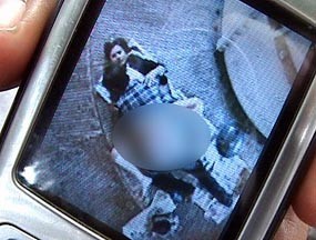 Mercusuar Bergoyang Gegerkan Bangkalan