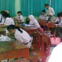 Pihak Sekolah Tak Akan Berikan Sanksi Pada Guru I 